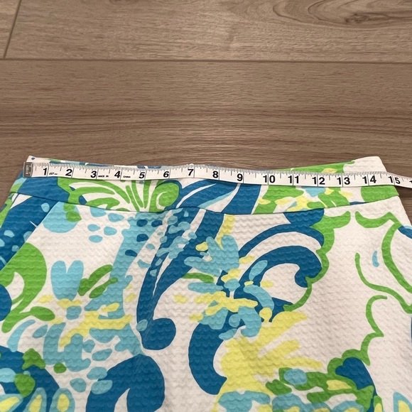 Lilly Pulitzer Blue and Green Skort - Picture 2 of 6